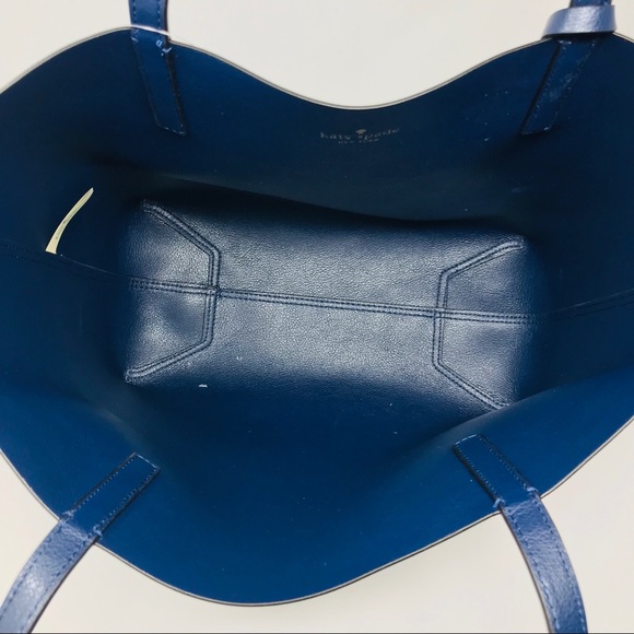 Kate Spade Arch Place Mya Reversible Tote Navy - Picture 4 of 6